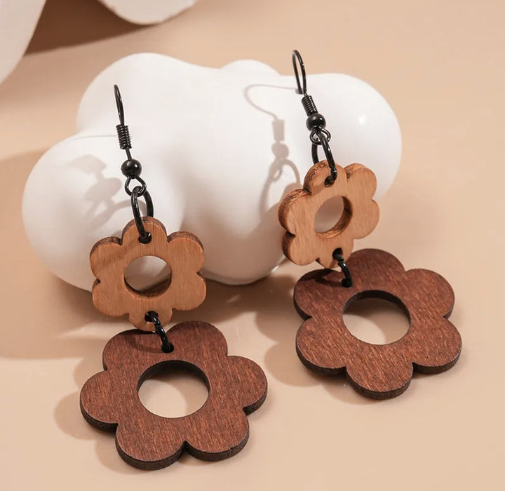 Tavaria Earrings