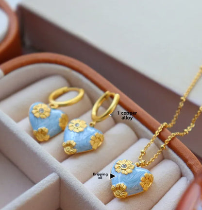 Amarin Heart Earrings