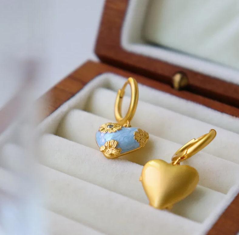 Amarin Heart Earrings