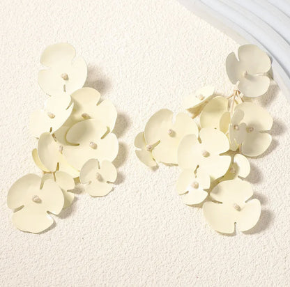 Ravielle Bloom Earrings