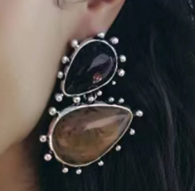 Noctara Ember Earrings