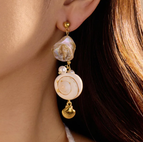 Aureora Shell Earrings