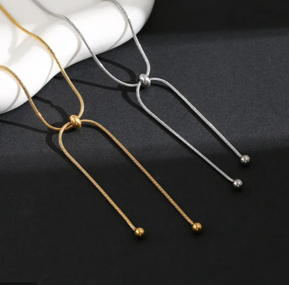 Solvaris Necklace