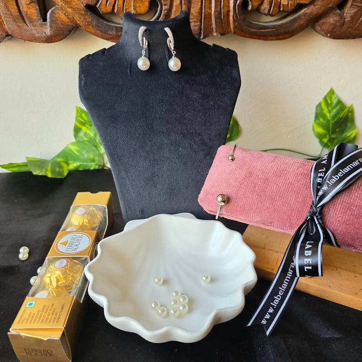 Valentine Luxe Pearl Sphere Hamper - 18KT GOLD PLATED 1 PIECE