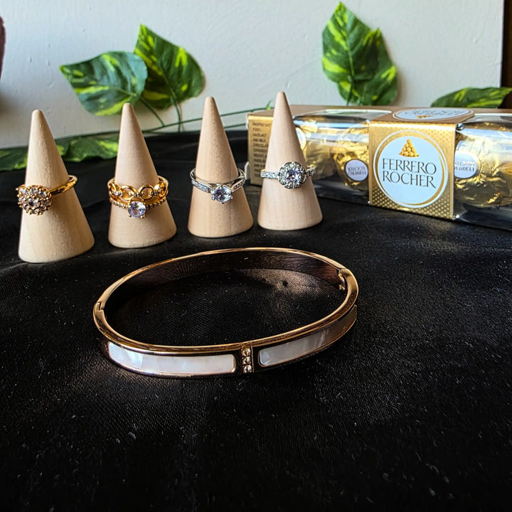 Valentine Luxe Rings & Bracelet Hamper