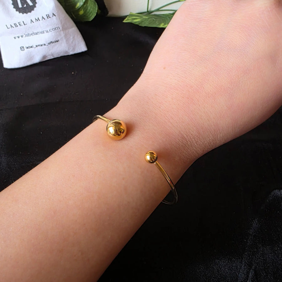 Nola Sphere Bangle