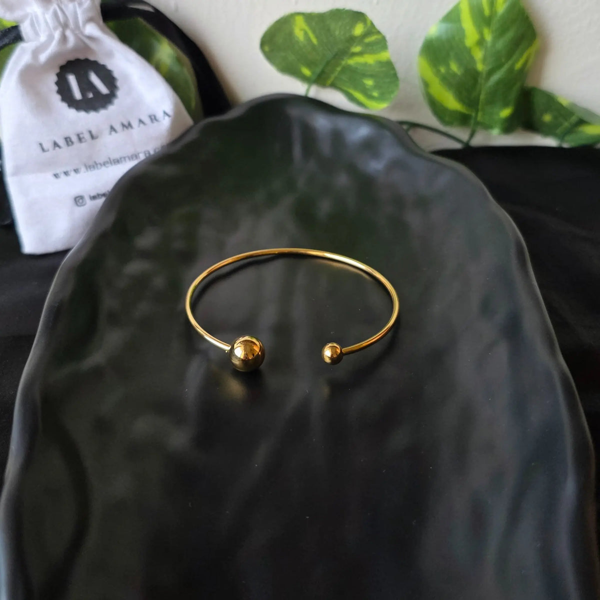 Nola Sphere Bangle