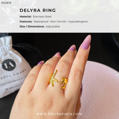 Delyra Ring